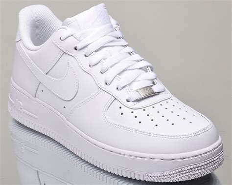 white nike air force men's